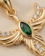 ALTIN ZÜMRÜT YEŞİLİ TAŞLI KOLYE UCU - Görsel 3