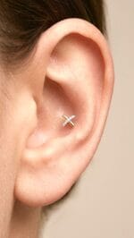 ALTIN X FORMLU PIRLANTA IŞILTILI PİERCİNG - Görsel 2