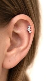 BEYAZ ALTIN ÜÇLÜ TAŞ PİERCİNG - Görsel 2