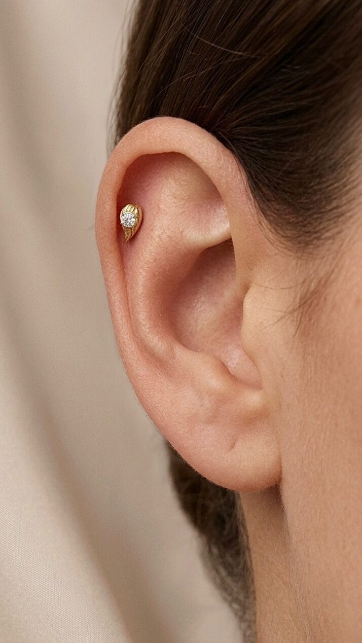 ALTIN TEKTAŞ IŞILTILI PIRLANTA PİERCİNG - Görsel 2