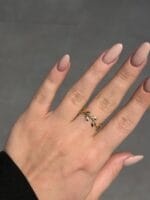 YAPRAK TAÇ FİGÜRLÜ ALTIN YÜZÜK - Görsel 2