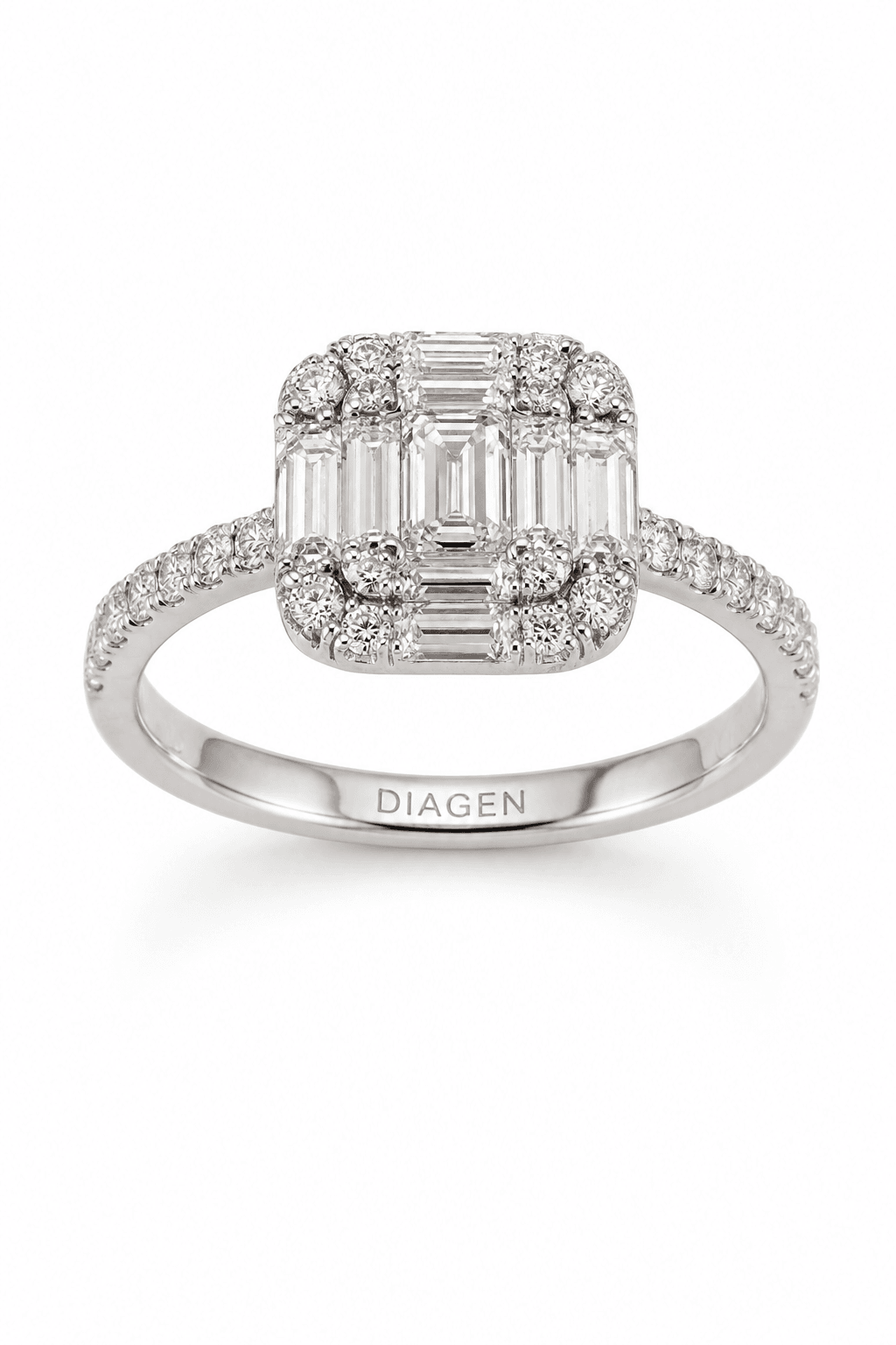IMG_2405 0.65 0.29 CT BAGET TEKTAŞ PIRLANTA YÜZÜK - Görsel 1