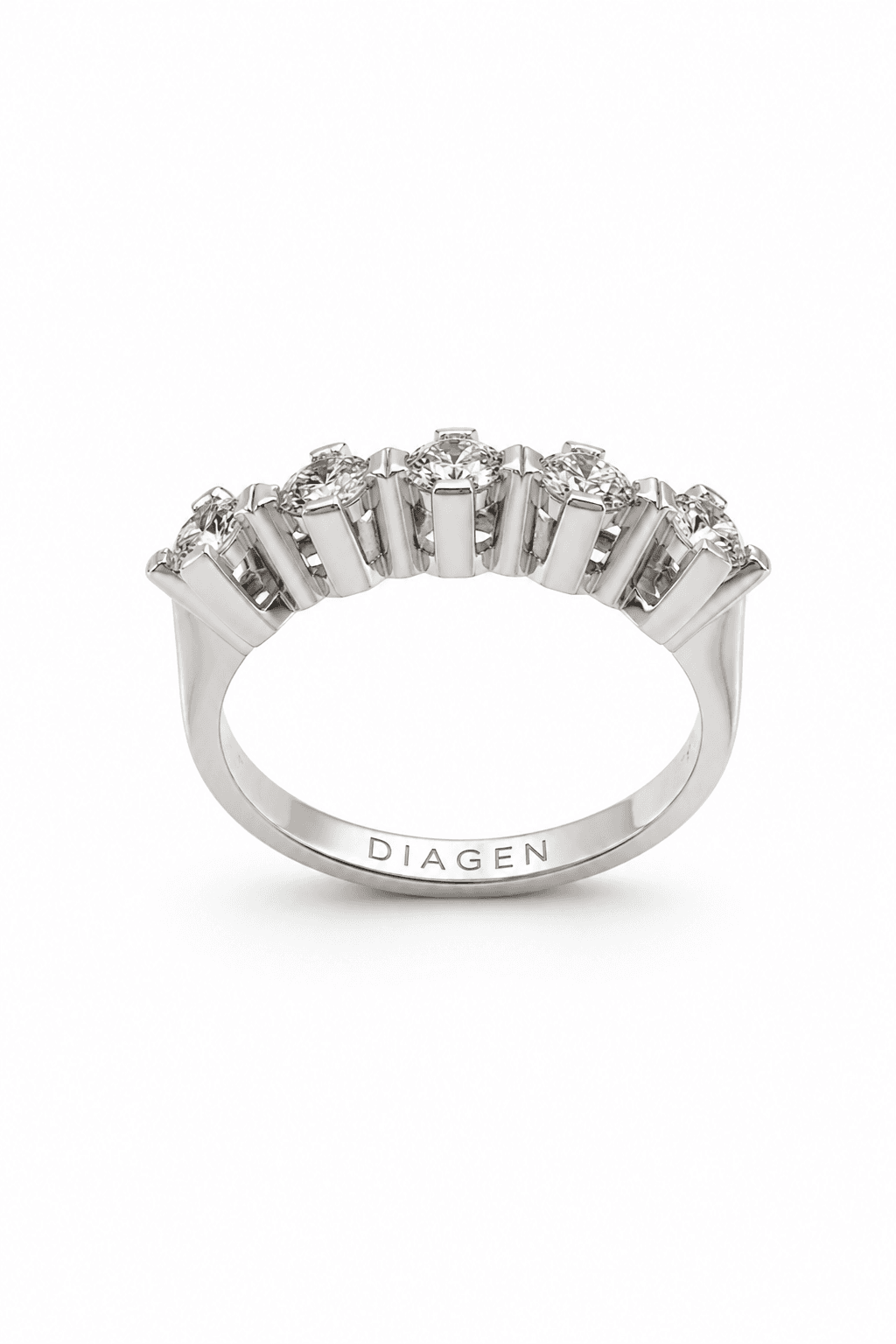 IMG_2585 0.97 CT BEŞTAŞ PIRLANTA YÜZÜK - Görsel 1